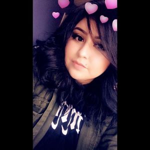 Meet your Posher, Anissa